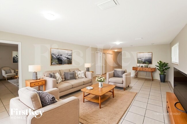 Foto del edificio - 405 NW 7th St