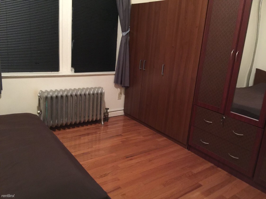 Foto principal - 3178 46th St