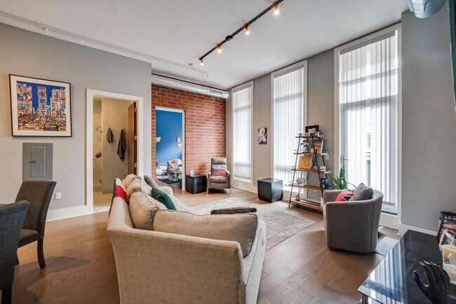 Foto del edificio - 1404 Grand St