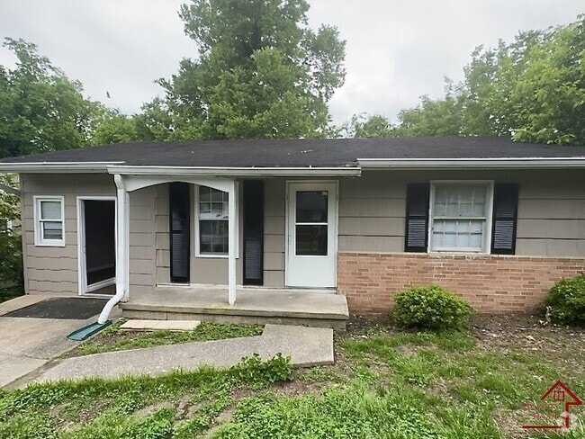 Building Photo - 606 Shannon Ave