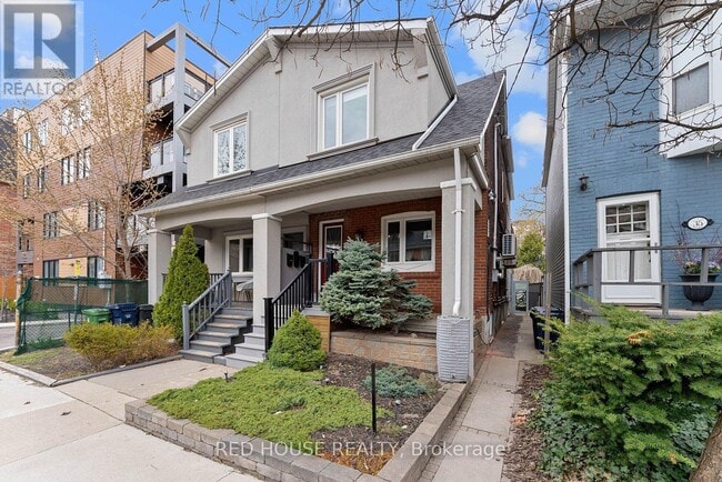 Building Photo - 37 Connaught Ave