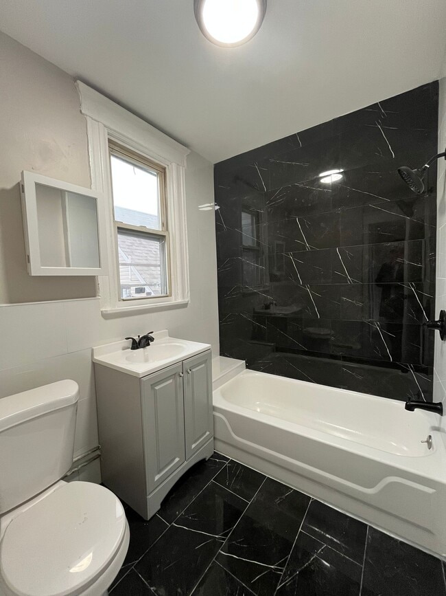 Foto del edificio - 153 Seaview Ave