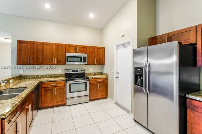 Foto del edificio - 10841 SW 14th Ct