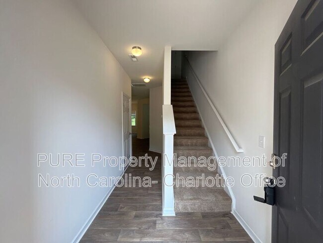 Foto del edificio - 6116 Guildhall Ln