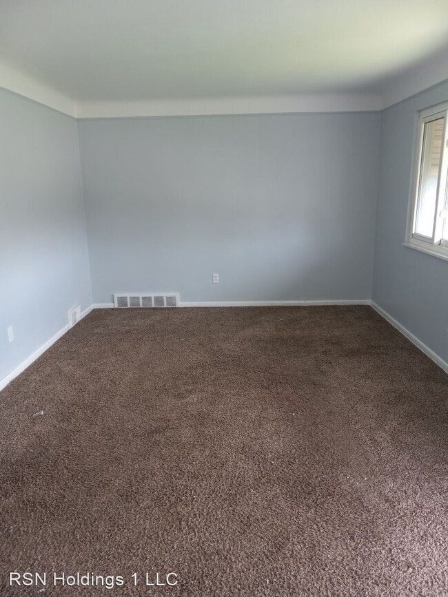 Building Photo - 3 br, 1 bath House - 4703 Beechgrove