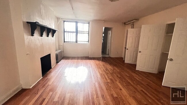 Foto del edificio - 453 WEST 148 STREET