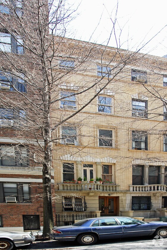 Building Photo - 315 W 78th St