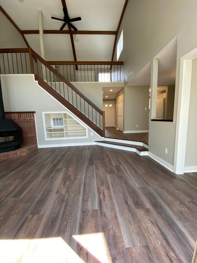 40 Farmington Chase Cres, Farmington, CT 06032 Townhome Rentals in