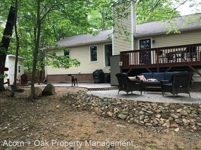 Building Photo - 3 br, 2 bath House - 116 Hampton Ct