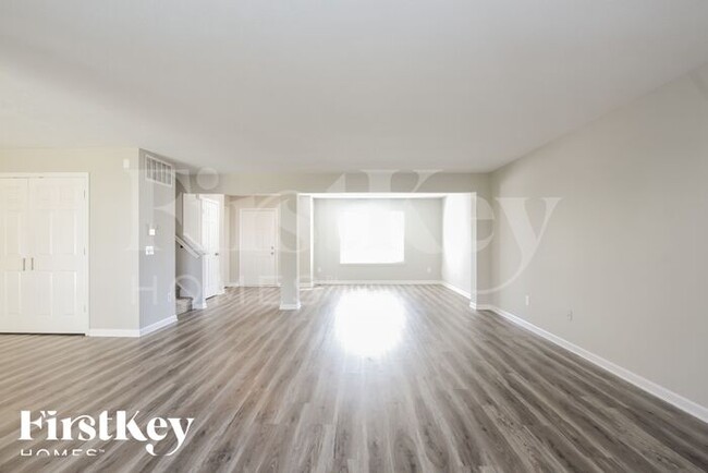Building Photo - 1234 Mornington Drive