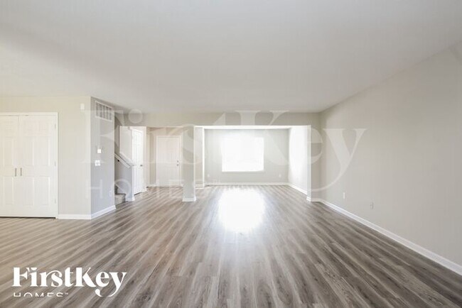 Foto del edificio - 1234 Mornington Drive