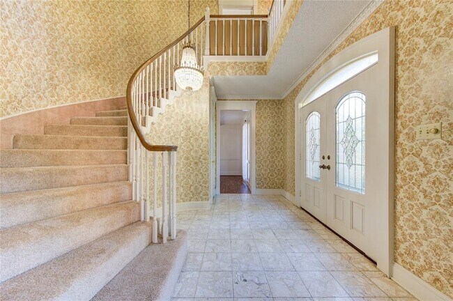 Building Photo - 707 Kahlden Ct