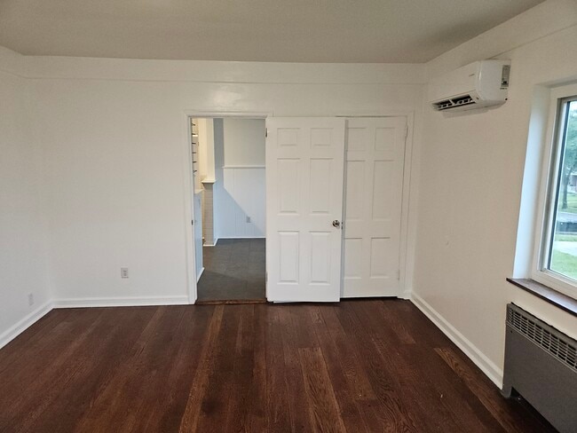 Photo - 4748 Reading Rd Apartments