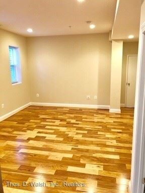 Foto del edificio - 1319 Park Rd NW