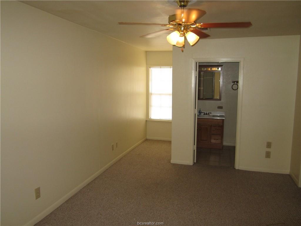 Primary Photo - 4401 Aspen St
