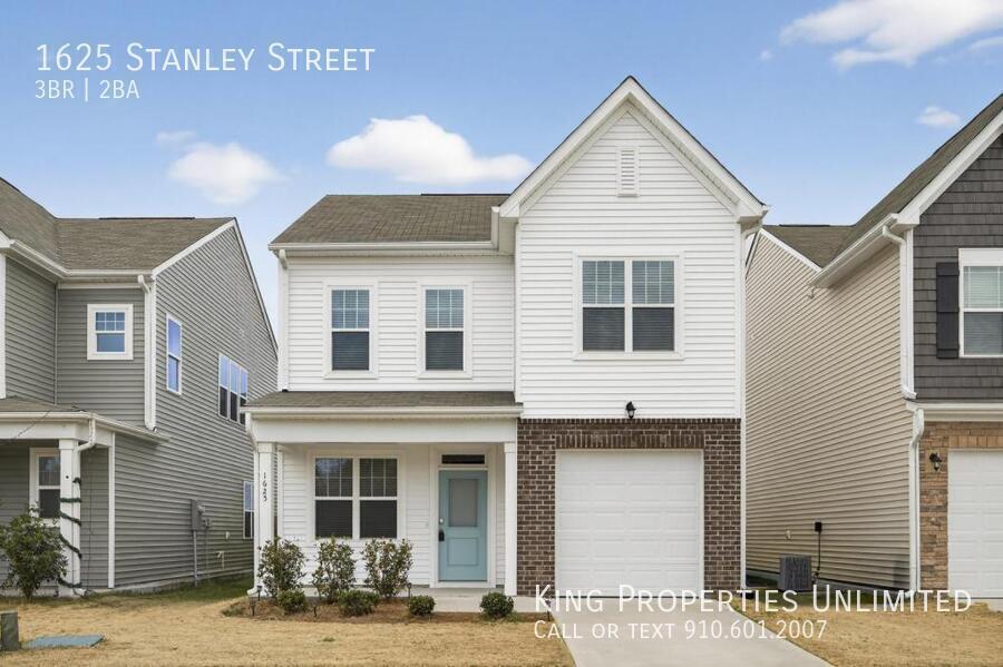 Photo - 1625 Stanley Street-