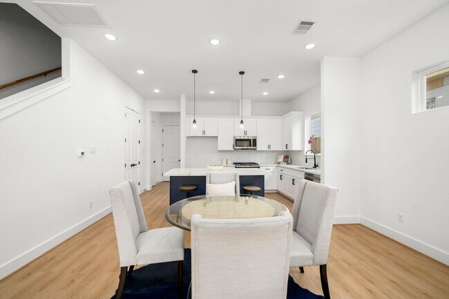Foto del edificio - 5516 Hardy St