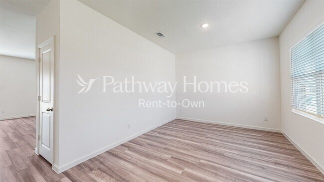 Building Photo - 1428 Ancer Way