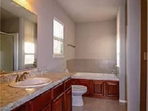 Building Photo - 621 Saddlehorn Lane
