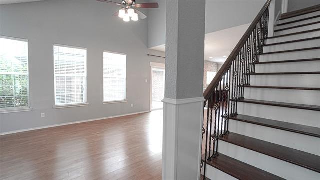 Foto del edificio - 1512 Wheatfield Dr