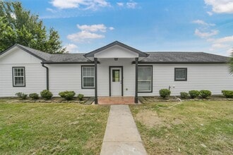 Building Photo - 22405 Beckendorff Rd