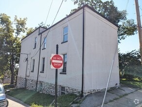 Building Photo - 500 2nd St
