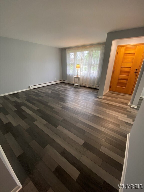 Foto del edificio - 4867 N Bailey Ave