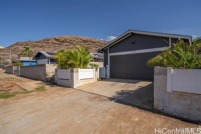 Building Photo - 86-928-928 Moekahi St