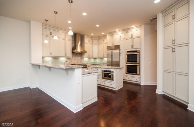 Building Photo - 412 Metzger Drive