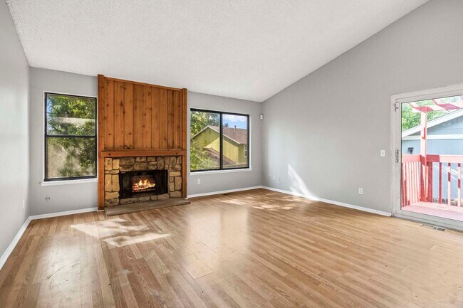 Building Photo - 3783 S Ceylon Way