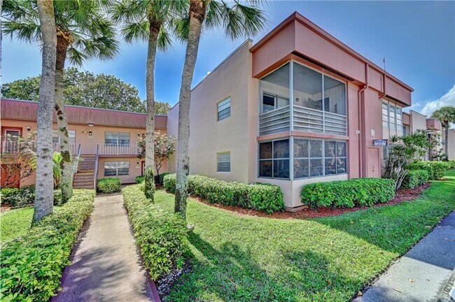 Foto del edificio - 87 Normandy Ln