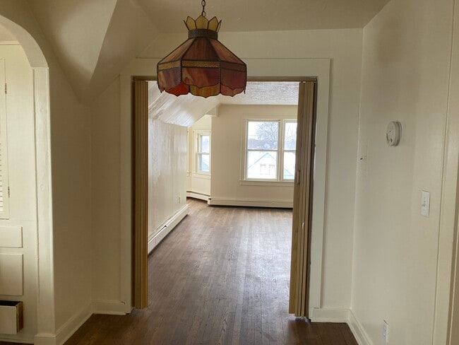 Foto del edificio - 232 Haledon Ave