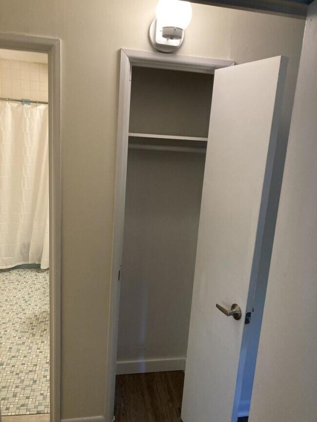 Building Photo - 1 bedroom in Stoughton MA 02072