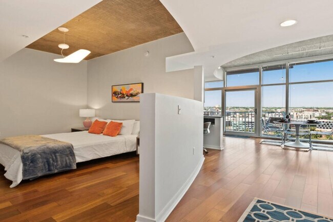 Foto del edificio - 1701 Chestnut Pl