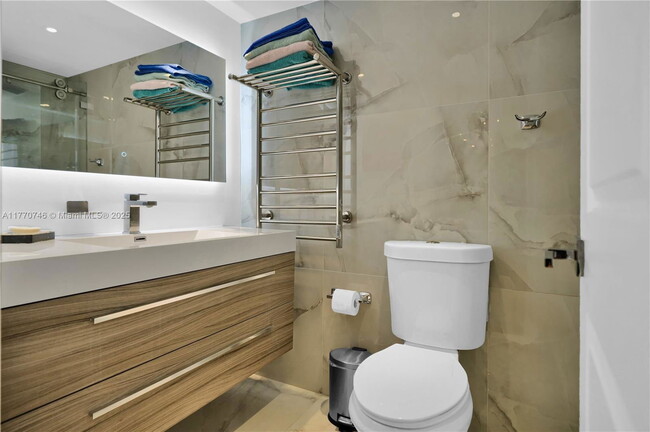 Foto del edificio - 6770 Indian Creek Dr