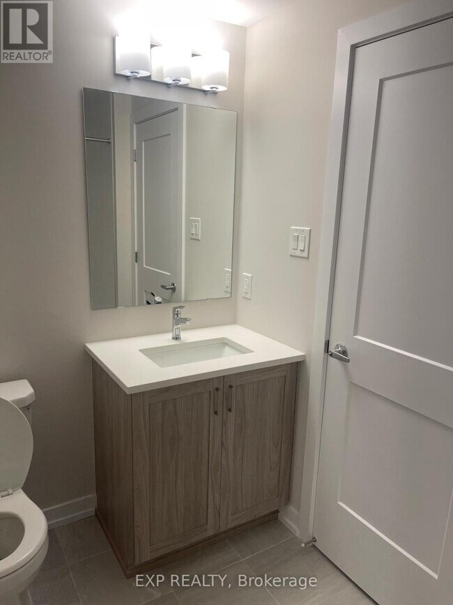 Photo du bâtiment - 510 Oldenburg Ave