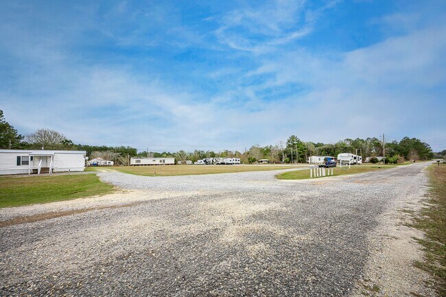 Foto del edificio - Elizabeth's RV Park -Mobile Homes-