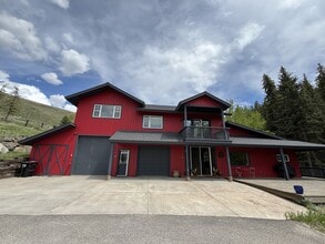 Building Photo - 6748 Henrys Rd