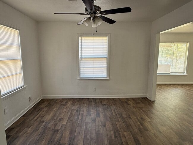 Building Photo - 3137 N Tom Green Ave