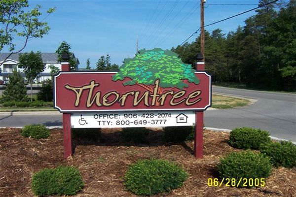 Foto del edificio - 3100 Thorntree Dr