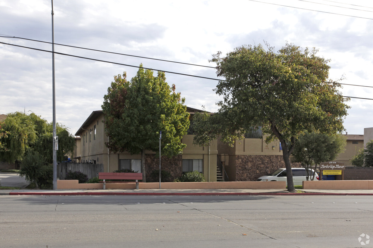 Building Photo - Northridge Manor Apartments