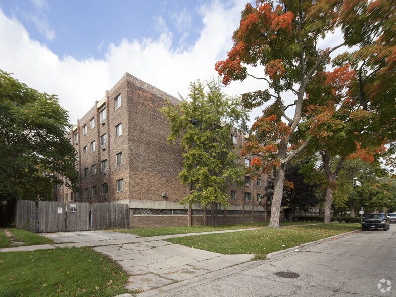 Little Fort Apartments Rentals Waukegan, IL