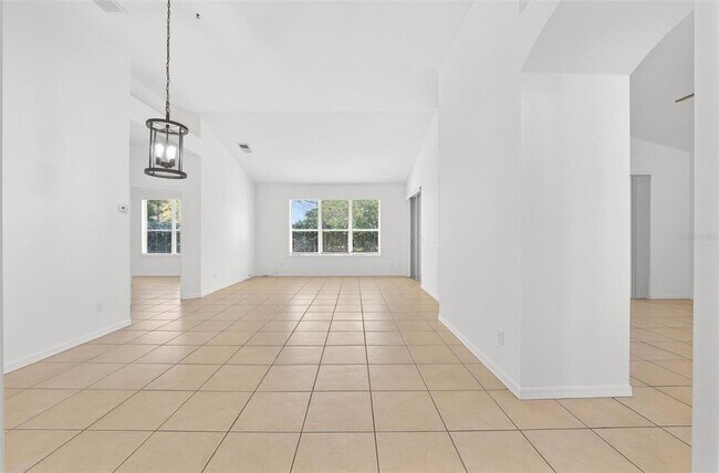 Foto del edificio - 7006 Pine Hollow Dr