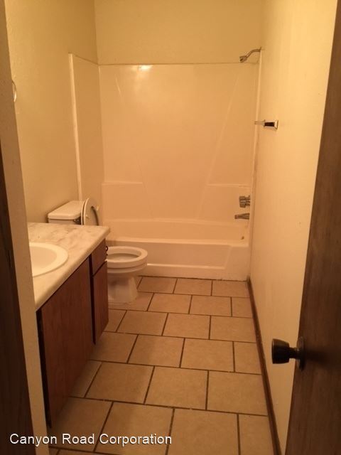 Building Photo - 2 br, 1 bath Apartment - 316 Falcon Ct 316...