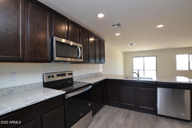 Building Photo - 2499 N Agave Ln
