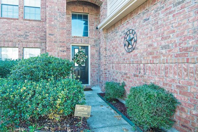 Building Photo - 2041 Helmoken Falls Dr