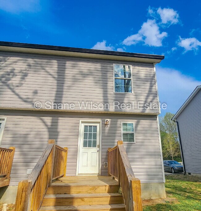Foto del edificio - "Cozy 2-Bedroom Duplex Retreat with 1000 S...