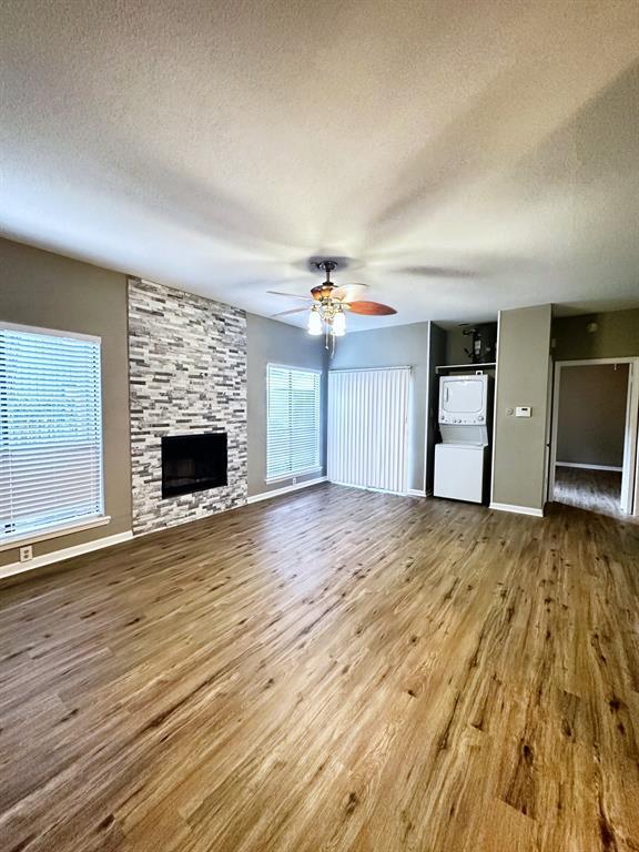 Building Photo - 9009 Richmond Ave.