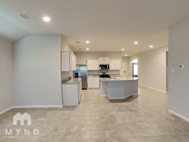 Foto del edificio - 5901 Piedrosa Ct