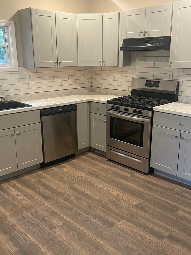 Photo - 8380 Vidette St House